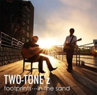 TWO-TONE&#039;z/footprints・・・In the sand